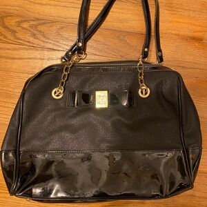 Anne Klein Black patent shoulder bag